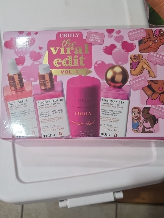 TRULY Other - TRULY Pink Skincare Gift Set with Gold Accents